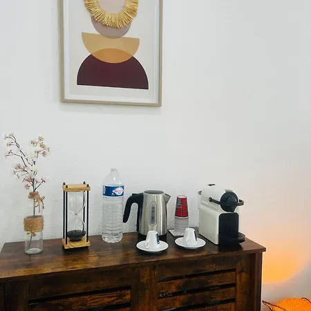Cosy Et Lumineux Avec Parking Gratuit Apartman