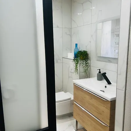 Apartman Cosy Et Lumineux Avec Parking Gratuit *
